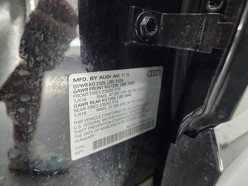 Used 2023 Audi Q3 2.0T Premium image 41