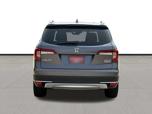Used 2020 Honda Pilot Touring image 6