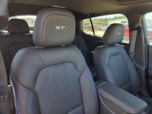 New 2026 Buick Envista Sport Touring w/ Convenience I Package FWD image 33