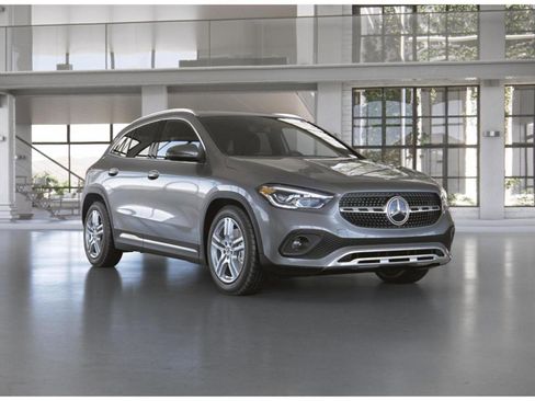 Certified 2023 Mercedes-Benz GLA 250 4MATIC image 39