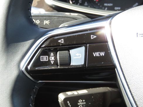 Used 2019 Audi A6 2.0T Premium w/ Convenience Package image 21