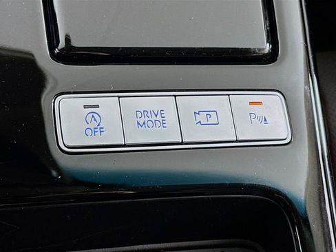 New 2026 Genesis G80 2.5T image 18