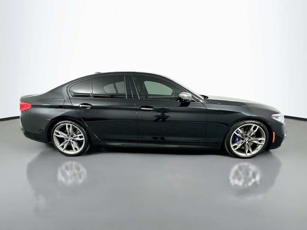 Used 2018 BMW M550i xDrive AWD/4WD image 4