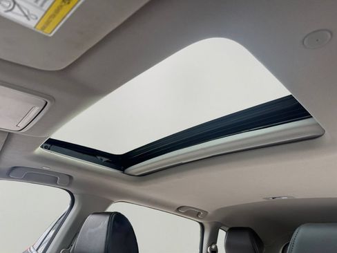 Used 2024 Honda CR-V EX-L image 22