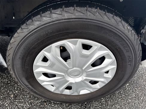 Used 2023 Ford Transit 350 XLT image 12