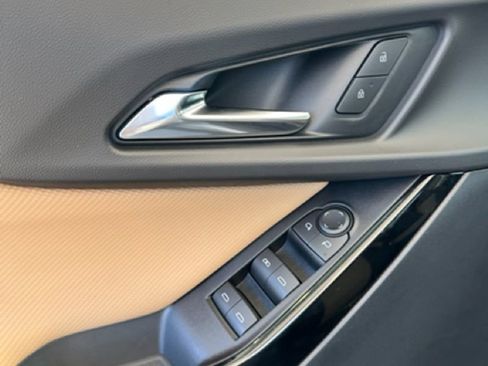 New 2026 Chevrolet Equinox ACTIV image 18