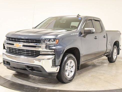 Used 2019 Chevrolet Silverado 1500 LT w/ All-Star Edition image 6