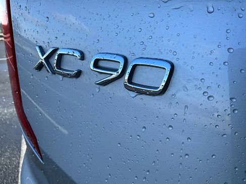 Used 2018 Volvo XC90 T5 Momentum w/ Convenience Package image 20