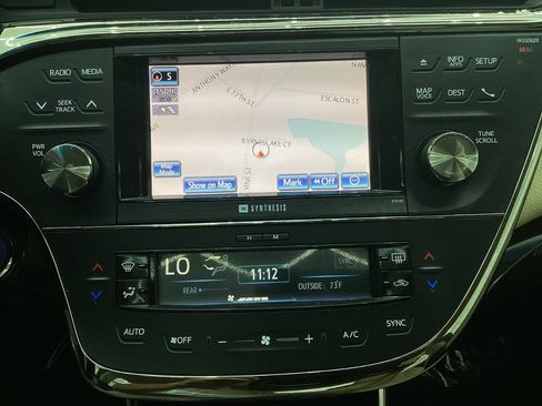 Used 2013 Toyota Avalon Limited image 34