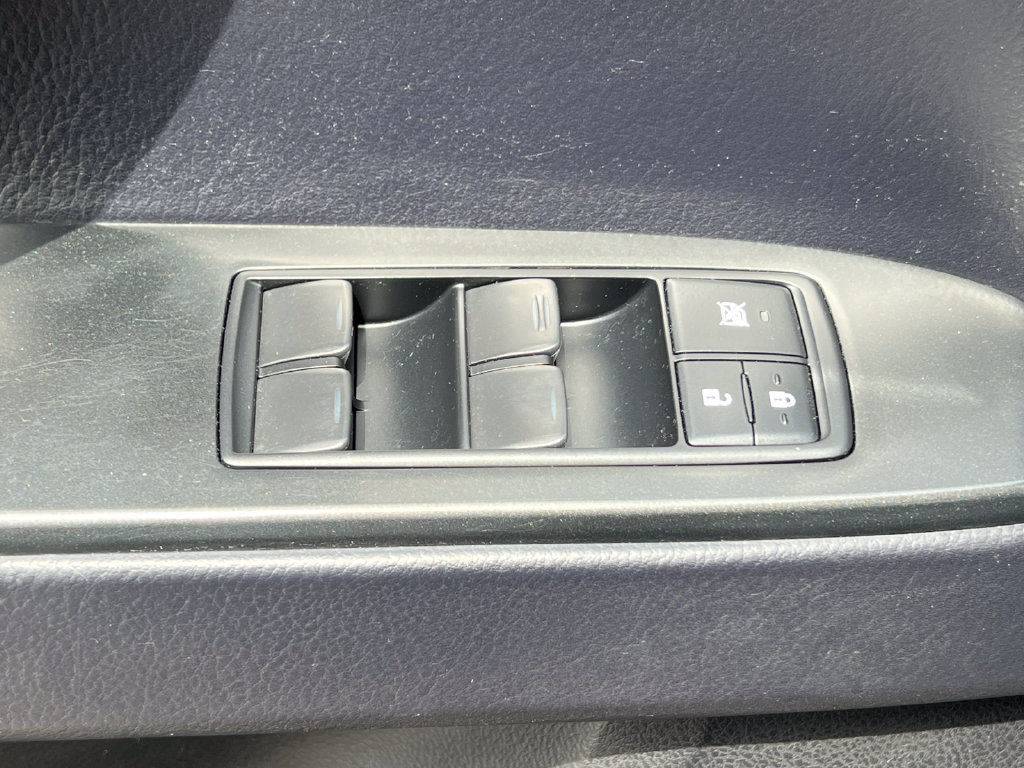 Used 2022 Lexus GX 460 w/ Black Line Special Edition AWD/4WD image 19