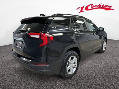 Used 2023 GMC Terrain SLE w/ Driver Convenience Package FWD image 28