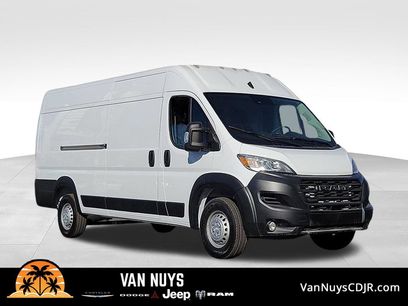 New 2024 RAM ProMaster 3500 w/ Convenience Group