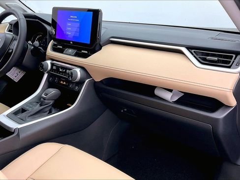 New 2025 Toyota RAV4 XLE Premium image 6
