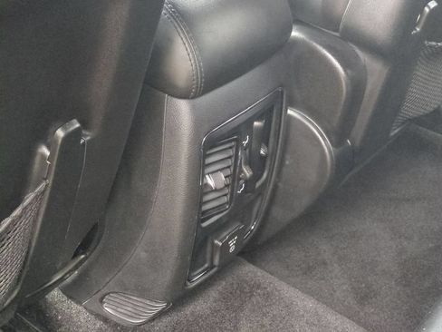 Used 2015 Jeep Grand Cherokee Altitude AWD/4WD image 25