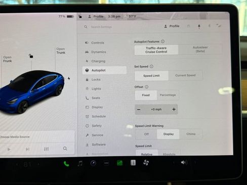 Used 2018 Tesla Model 3 Long Range image 26