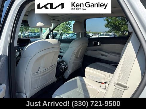 Certified 2023 Kia Sorento SX AWD/4WD image 10