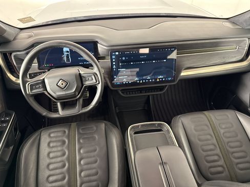 Used 2023 Rivian R1T Adventure AWD/4WD image 23