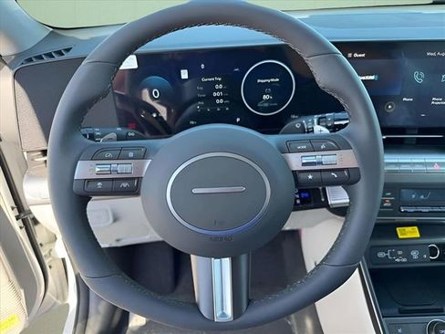 New 2026 Hyundai Kona SEL Premium FWD image 18