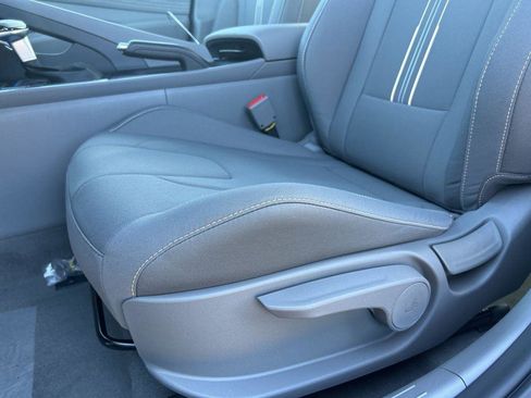 New 2026 Hyundai Elantra Sport image 12