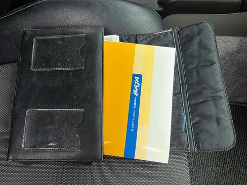 Used 2006 Subaru Baja Sport image 30