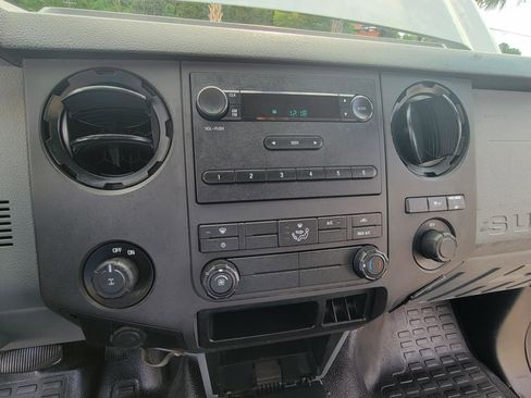 Used 2014 Ford F250 XL image 23