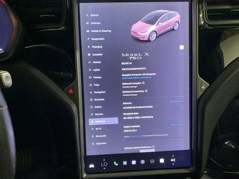 Used 2018 Tesla Model X 75D image 14