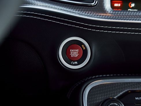 Used 2023 Dodge Challenger SRT Hellcat image 41