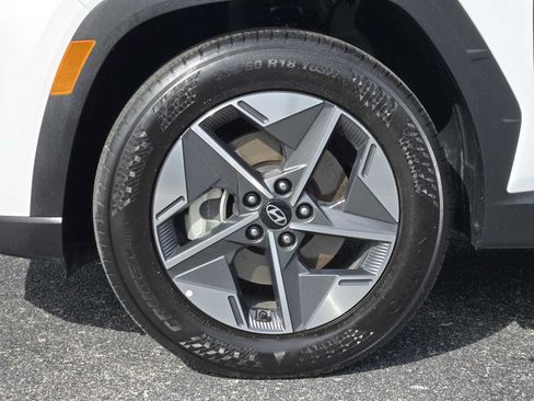 Certified 2025 Hyundai Tucson SEL FWD image 12