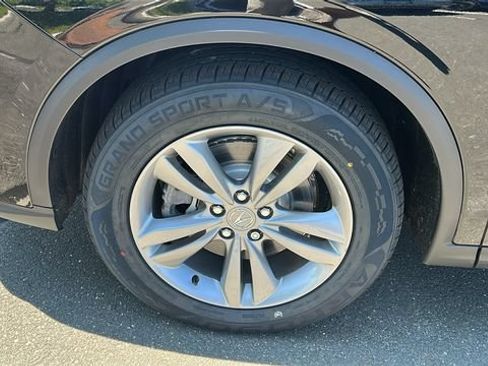 Certified 2025 Acura MDX SH-AWD image 8