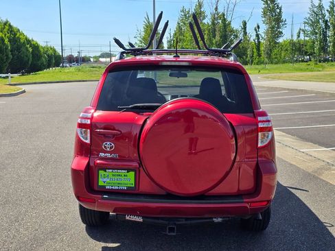 Used 2012 Toyota RAV4 FWD w/ Value Pkg image 4