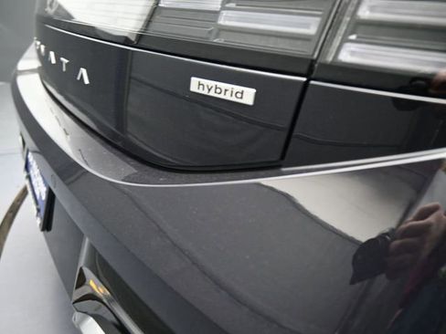 New 2026 Hyundai Sonata Limited FWD image 23