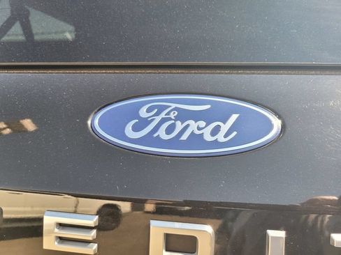 Certified 2025 Ford Expedition Max Active AWD/4WD image 7