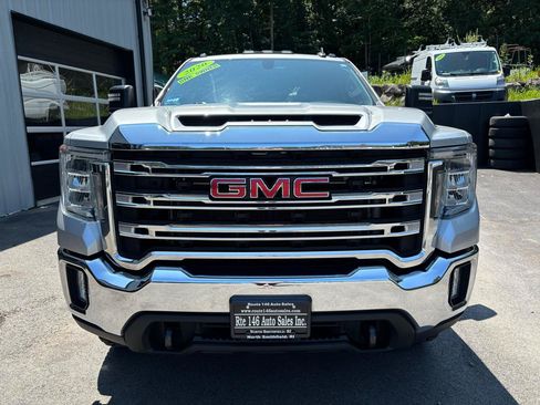 Used 2020 GMC Sierra 2500 SLE w/ SLE Value Package; AWD/4WD image 3