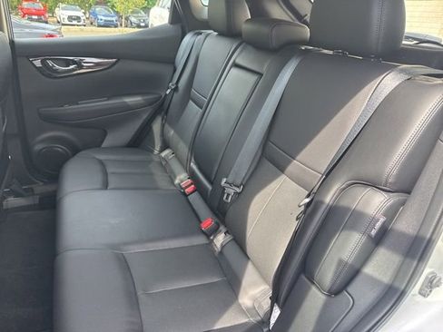 Used 2022 Nissan Rogue Sport SL w/ Premium Package AWD/4WD image 11