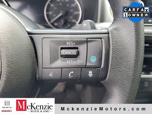 Used 2024 Nissan Rogue SV FWD image 12