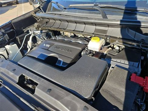 Used 2023 Nissan Pathfinder SL image 28
