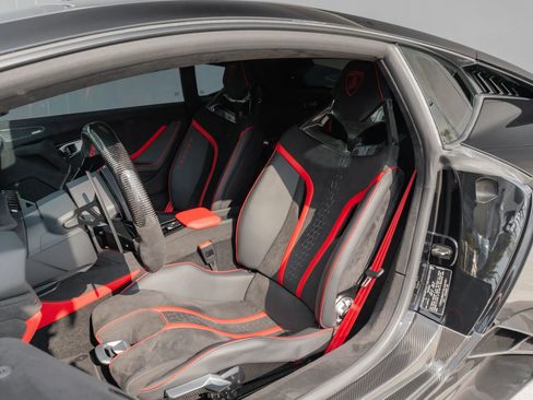 Used 2024 Lamborghini Huracan Tecnica image 54