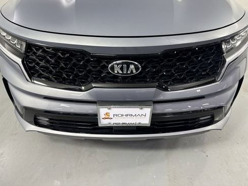 Used 2021 Kia Sorento EX w/ Panoramic Sunroof Package image 29