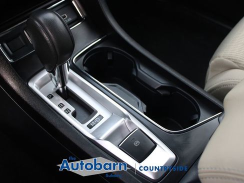 Certified 2023 Subaru Ascent Premium w/ Convenience Package AWD/4WD image 19
