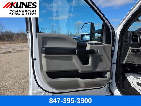 Used 2021 Ford F450 XL w/ Power Equipment Group AWD/4WD image 13
