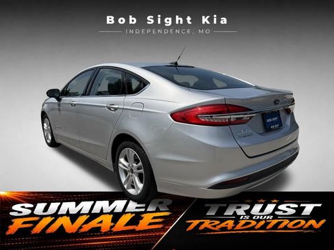 Used 2018 Ford Fusion S FWD image 13