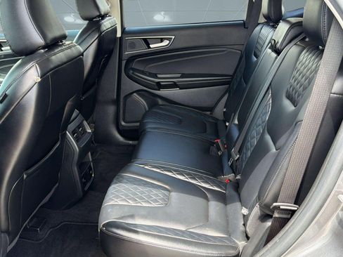 Used 2023 Ford Edge Titanium AWD/4WD image 22