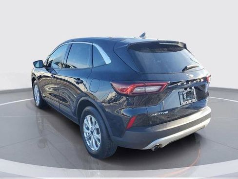 Certified 2023 Ford Escape Active w/ Tech Pack #2 image 3