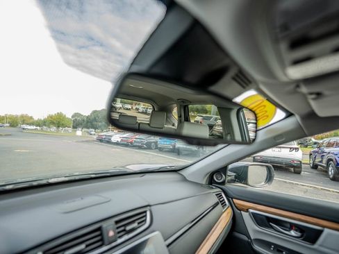 Used 2020 Honda CR-V Touring image 20