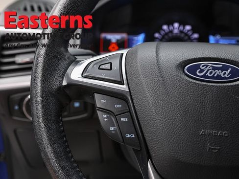 Used 2023 Ford Edge SEL AWD/4WD image 14