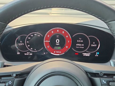 Certified 2025 Porsche Cayenne E-Hybrid AWD/4WD image 10