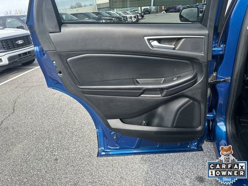 Used 2023 Ford Edge SEL image 21