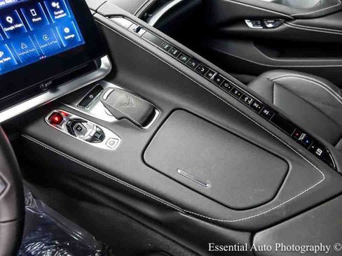 Used 2025 Chevrolet Corvette Z06 RWD image 24