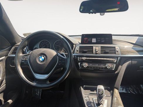 Used 2020 BMW 430i xDrive Coupe w/ Convenience Package image 12