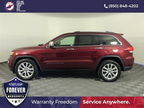Used 2017 Jeep Grand Cherokee Limited RWD image 3
